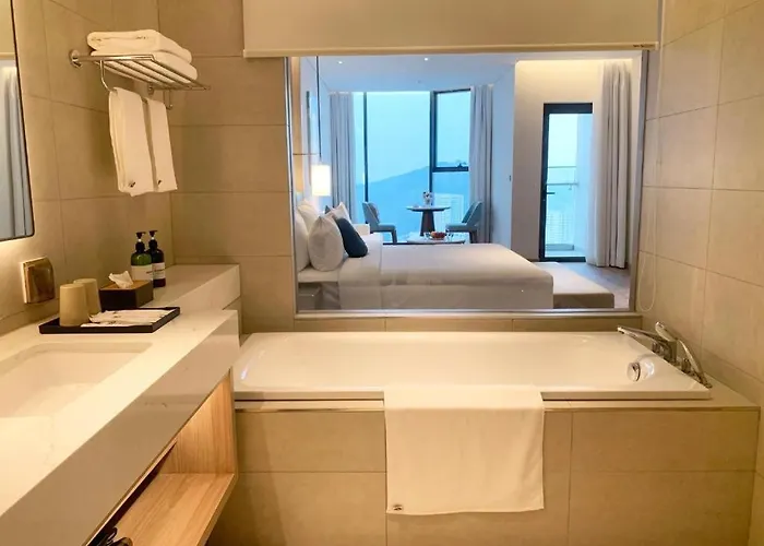 Homstay A La Carte 1pn Apartahotel 3*